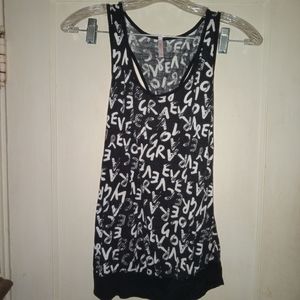 **5 for $25**Tied-back tank